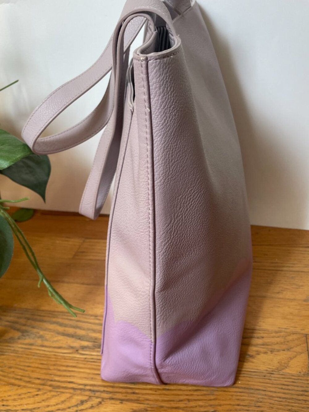 Kate Spade Lita Street Scallop Andrea leather tote Lilac/Lavender - Picture 3 of 12